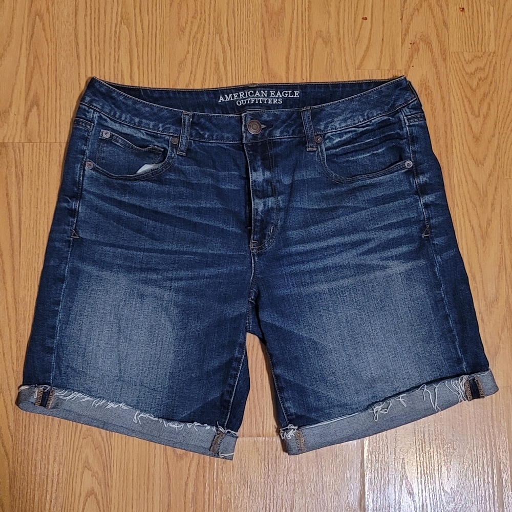 AE Slouchy Bermuda Jeans Shorts
